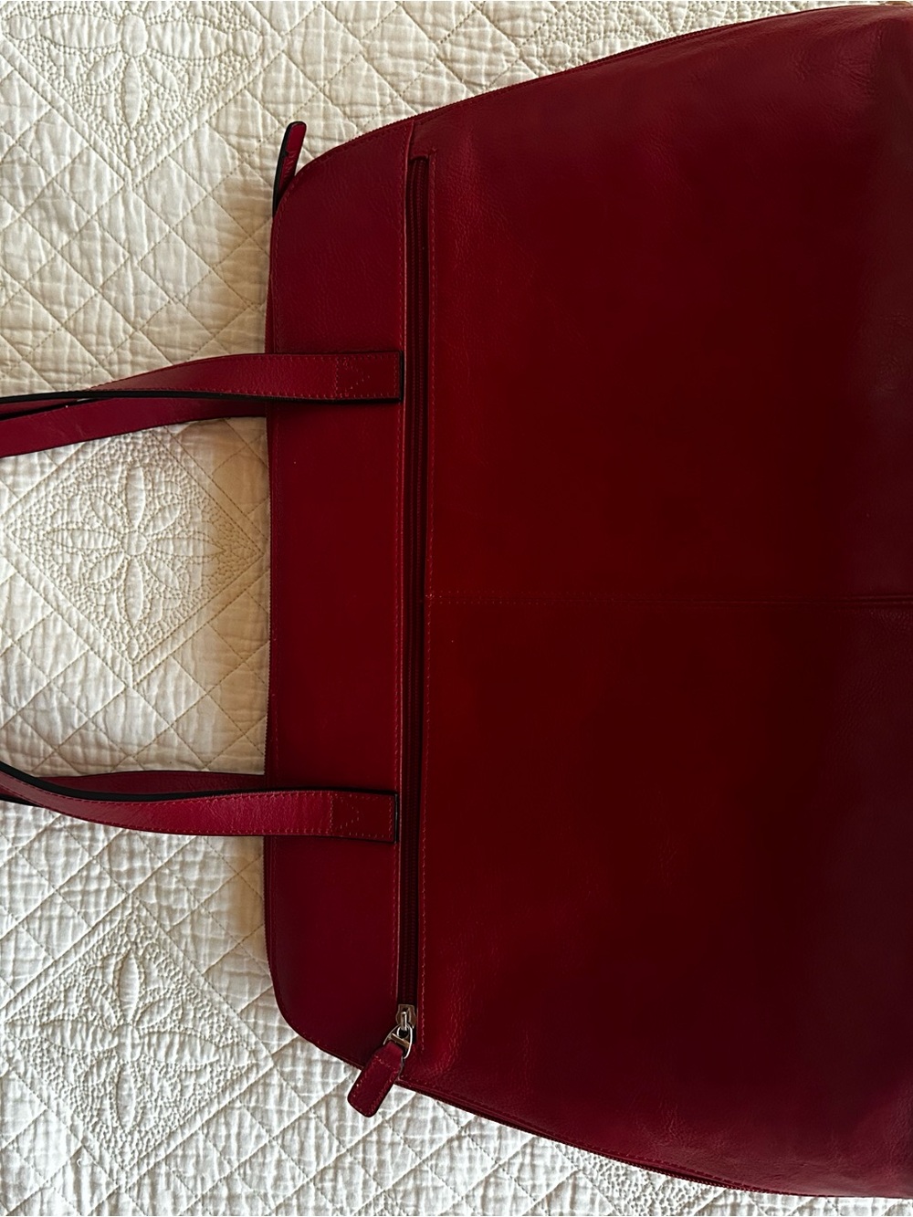 Danier Red Leather Laptop Bag - Classic Working Women's Bag - Picture 7 of 9